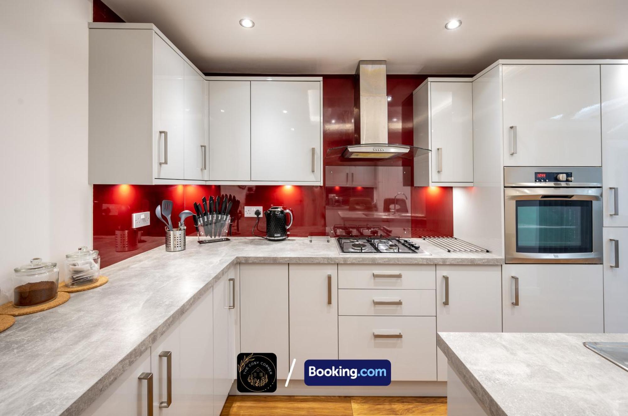 Cosy 3-Bed House, Garden & Free Parking In Stretford Apartman Manchester Kültér fotó