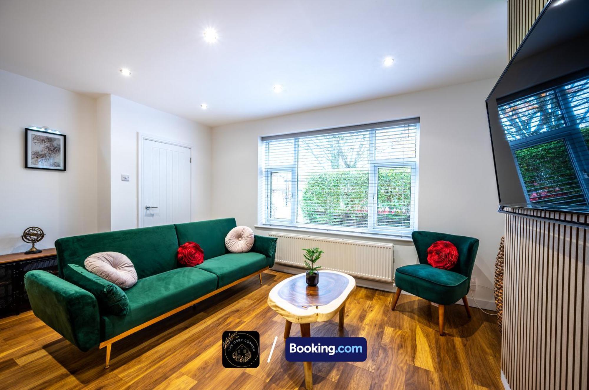 Cosy 3-Bed House, Garden & Free Parking In Stretford Apartman Manchester Kültér fotó